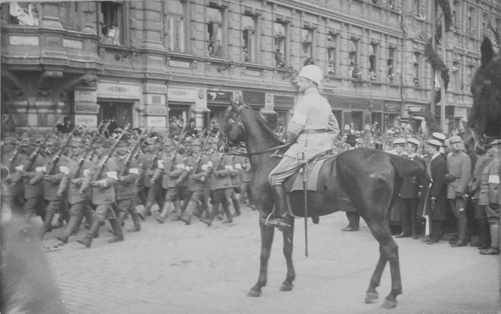 Emil Mannerheim on hourse